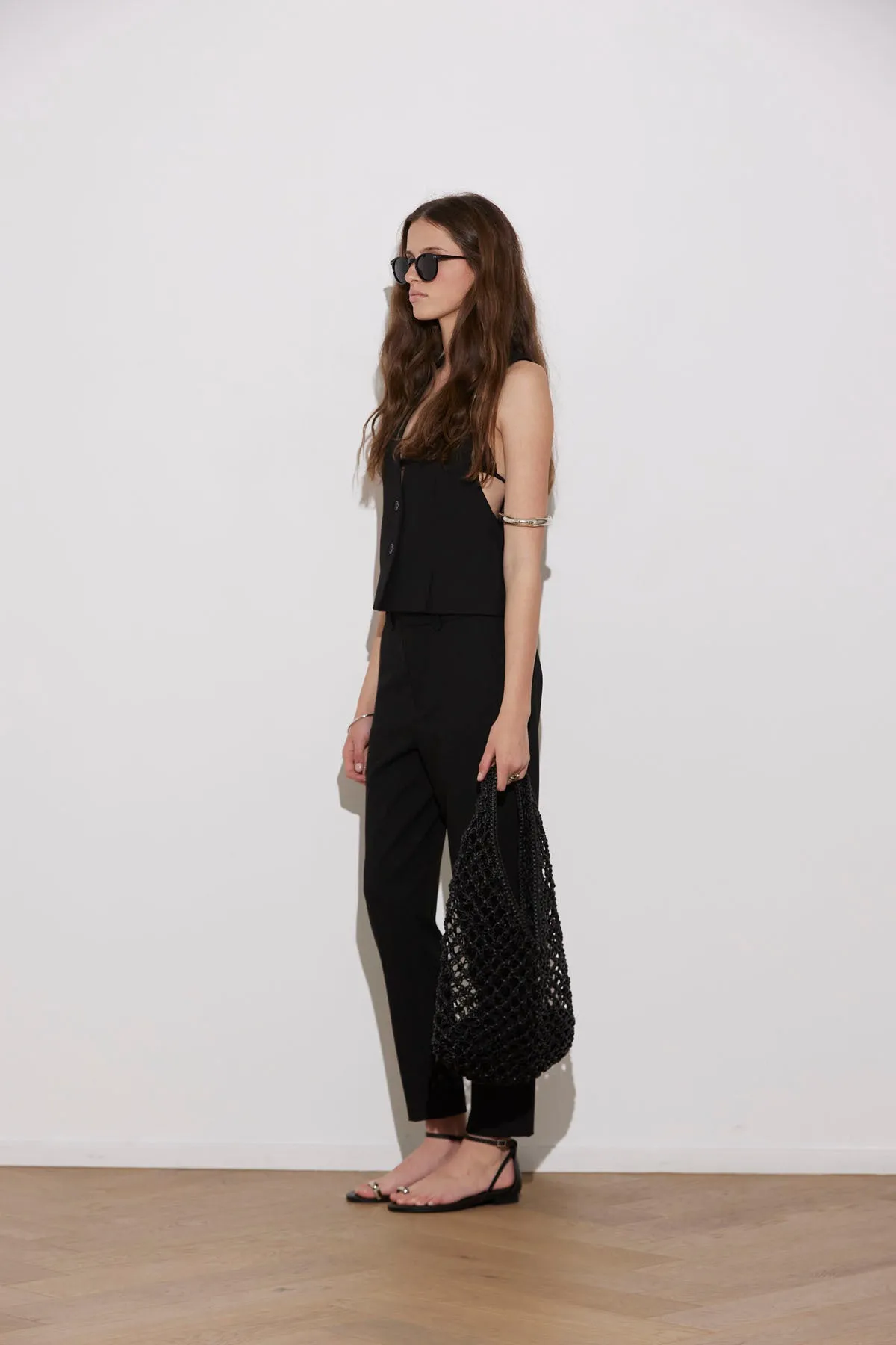 BLACK VEST