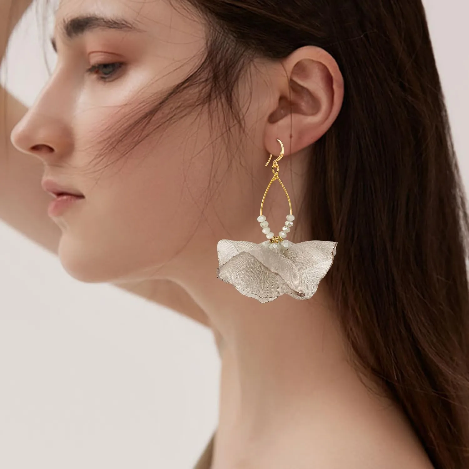 Bohemian Aesthetic Fabric Flower Geometry Hollow Lightweight Dangle Drop Earrings Unique Beaded Leaf Hook Earrings For Women Jewelry Gifts