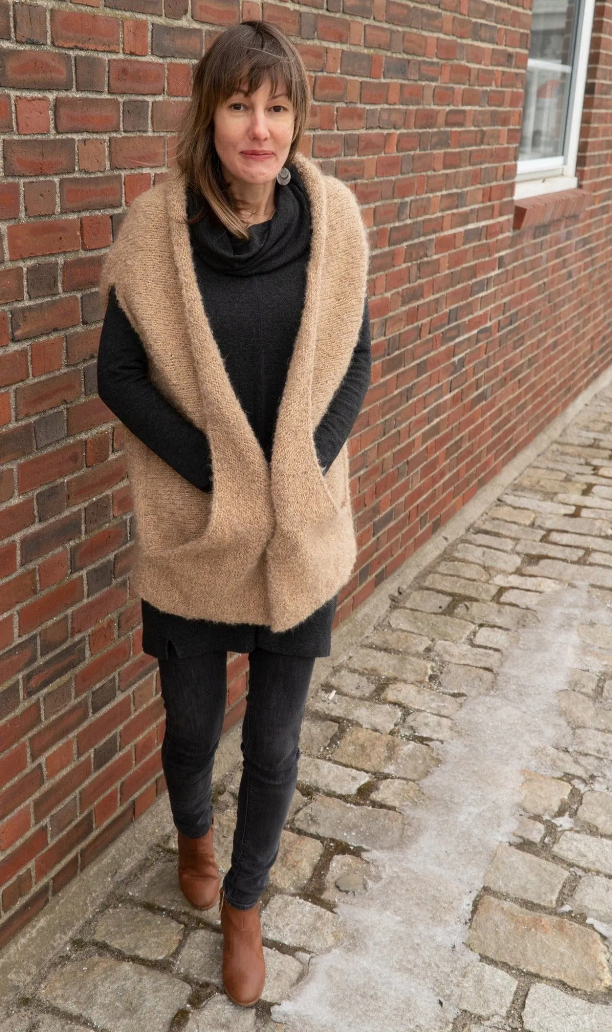 Bouclé Cocoon Vest, download
