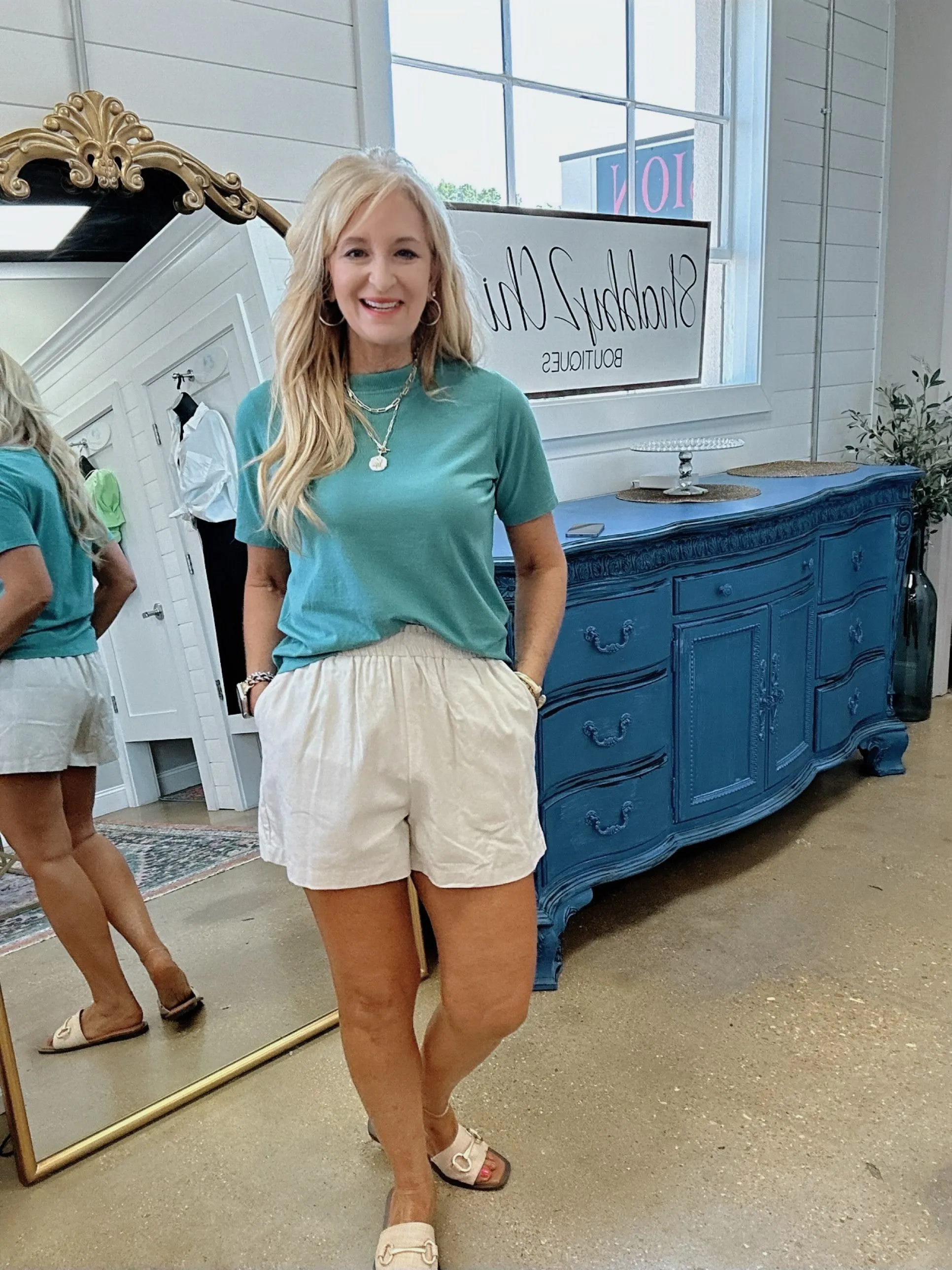 Brooke Linen Drawstring Shorts in Ivory