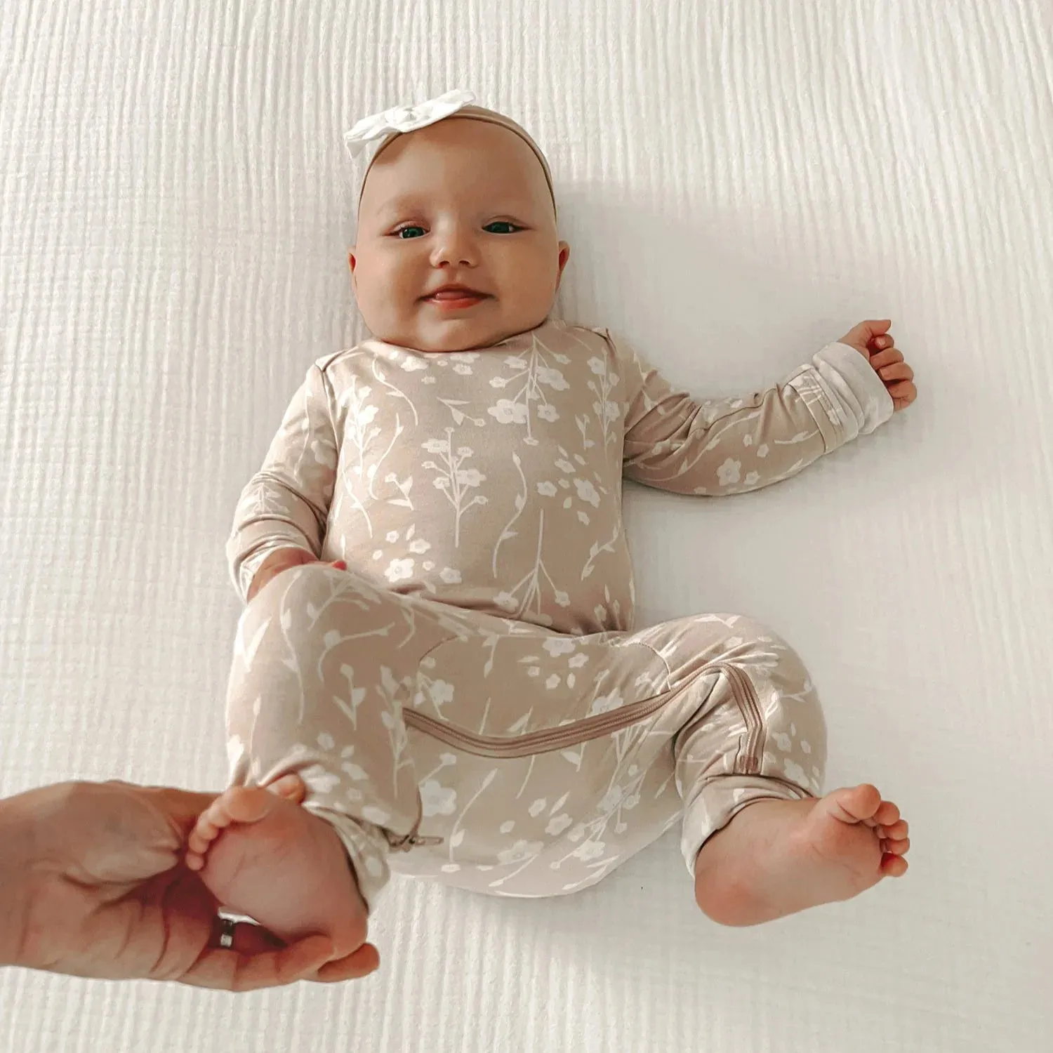 Convertible Romper Footie GunaMuna