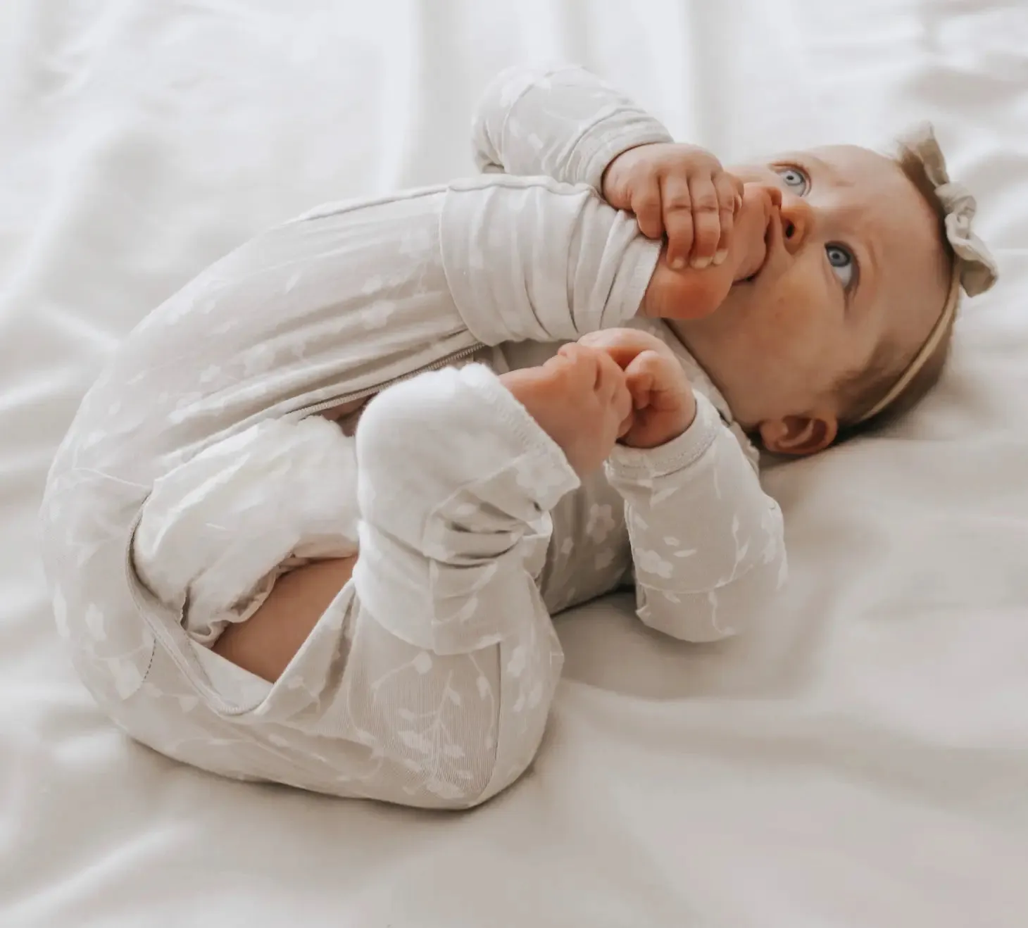 Convertible Romper Footie GunaMuna