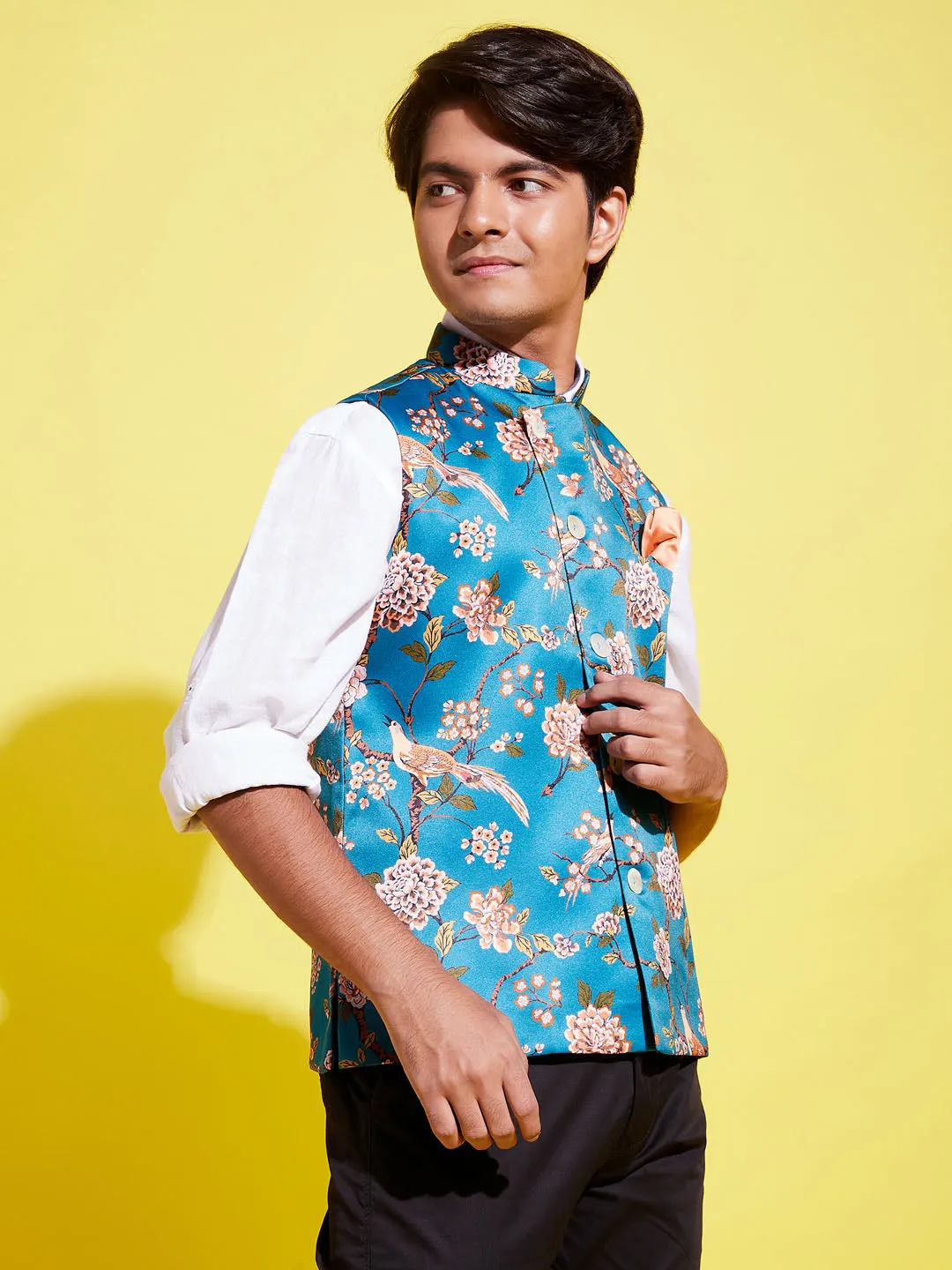 Jashvi Boys Multicolor-Base-Peach Floral Printed Nehru Jacket