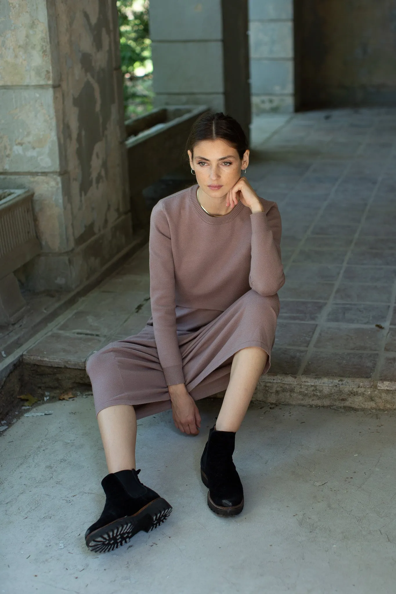 Knit Sleeveless Dress- Taupe