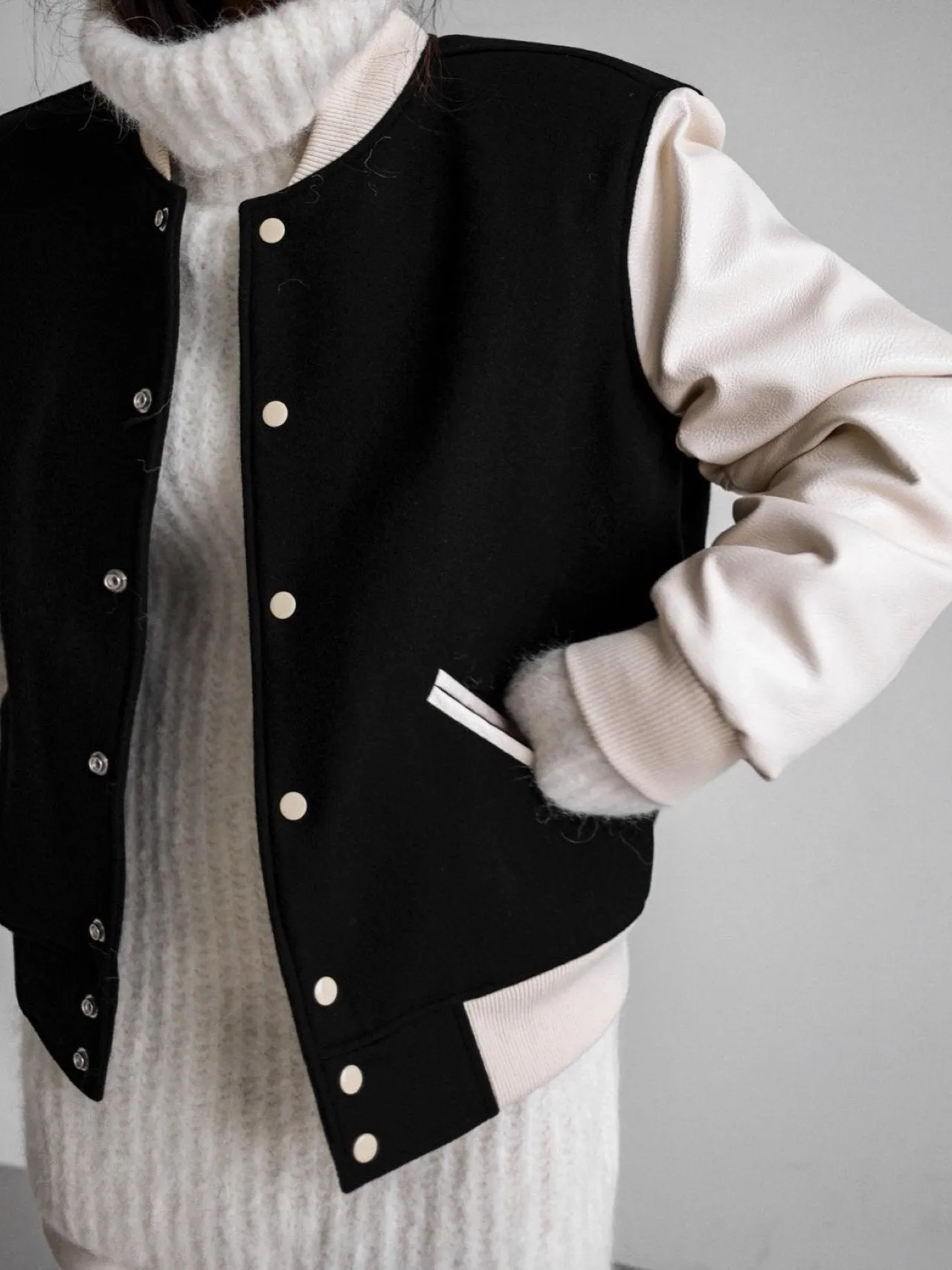LEATHER SLEEVE WOOL STADIUM JACKET