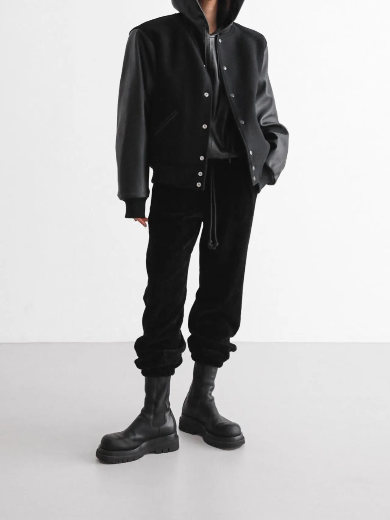 LEATHER SLEEVE WOOL STADIUM JACKET