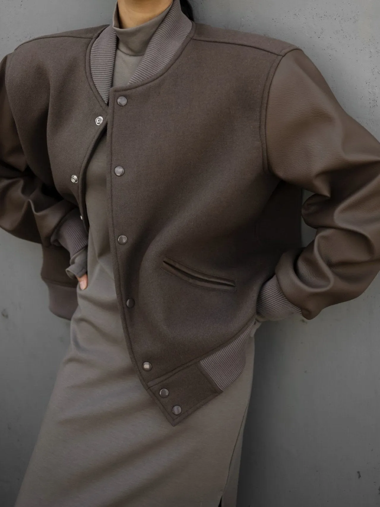 LEATHER SLEEVE WOOL STADIUM JACKET
