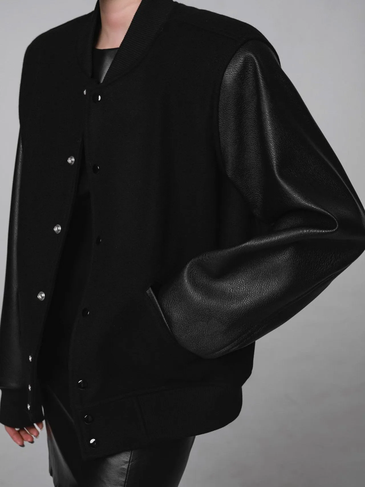 LEATHER SLEEVE WOOL STADIUM JACKET