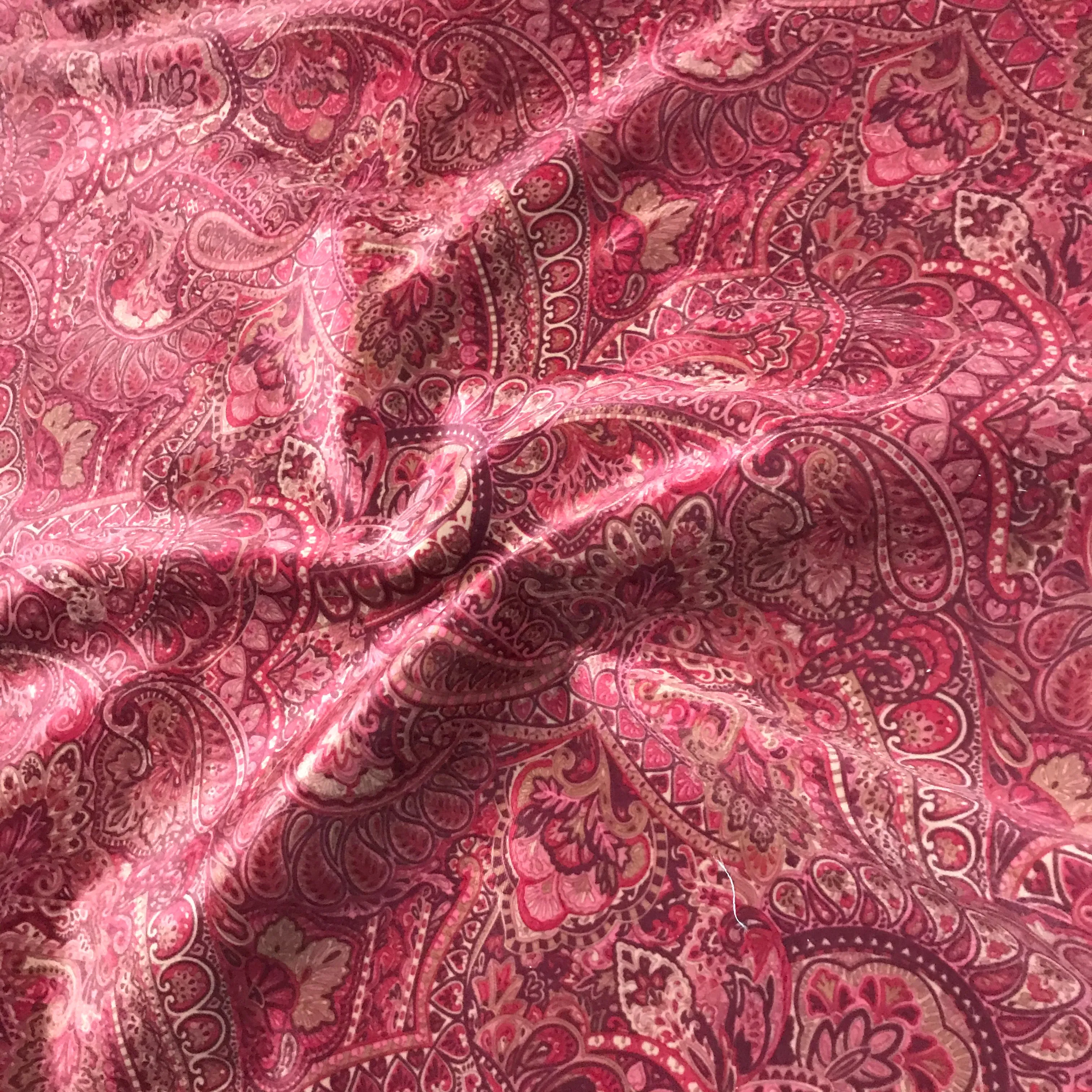 Milan Rouge Red Paisley Lightweight Fabric - 60"