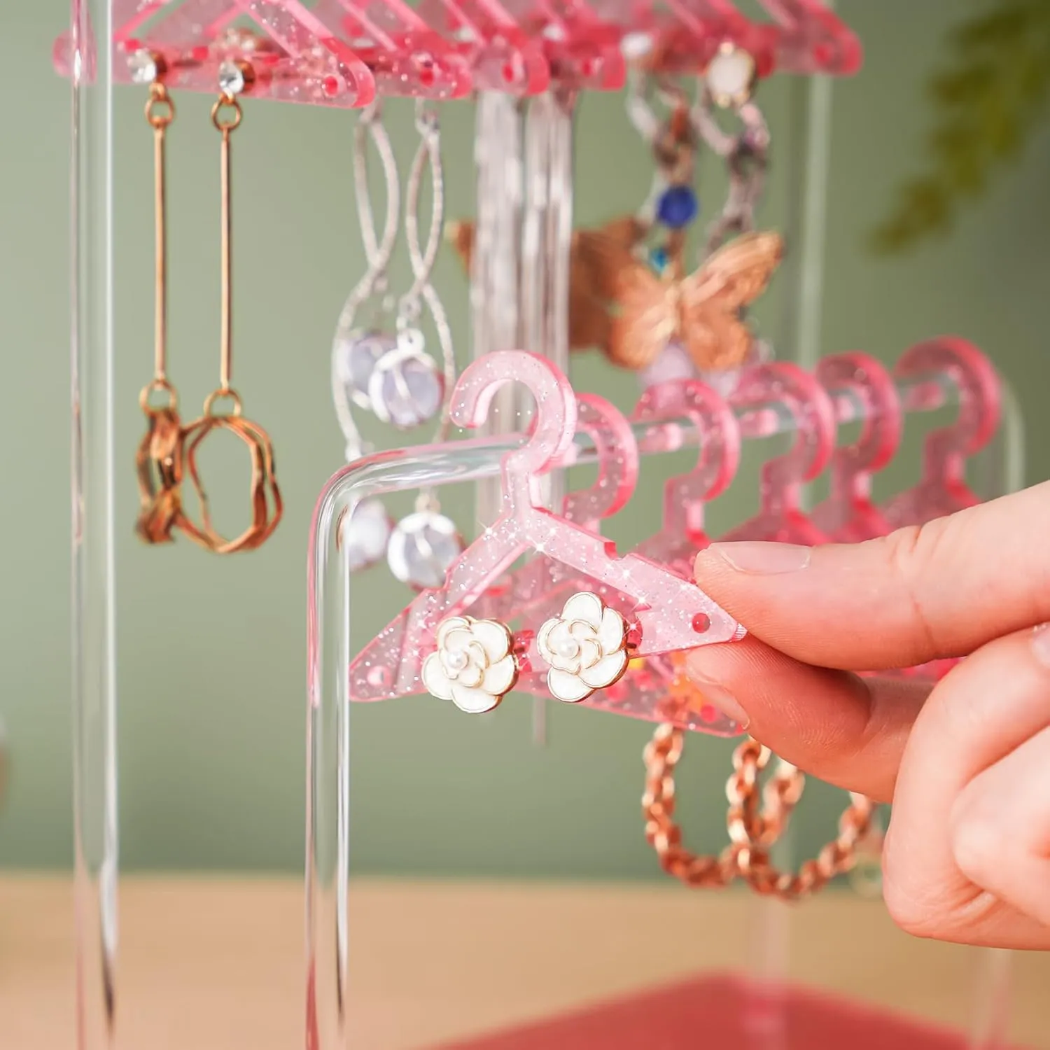 NiHome Glitter Acrylic Earring Holder with Unique Double-Tiered Design, Miniature Clothing Hangers with Spacious Storage for 48 Pairs, Mirror-Finish Display for Home Vanity & Retail Showrooms (Pink)