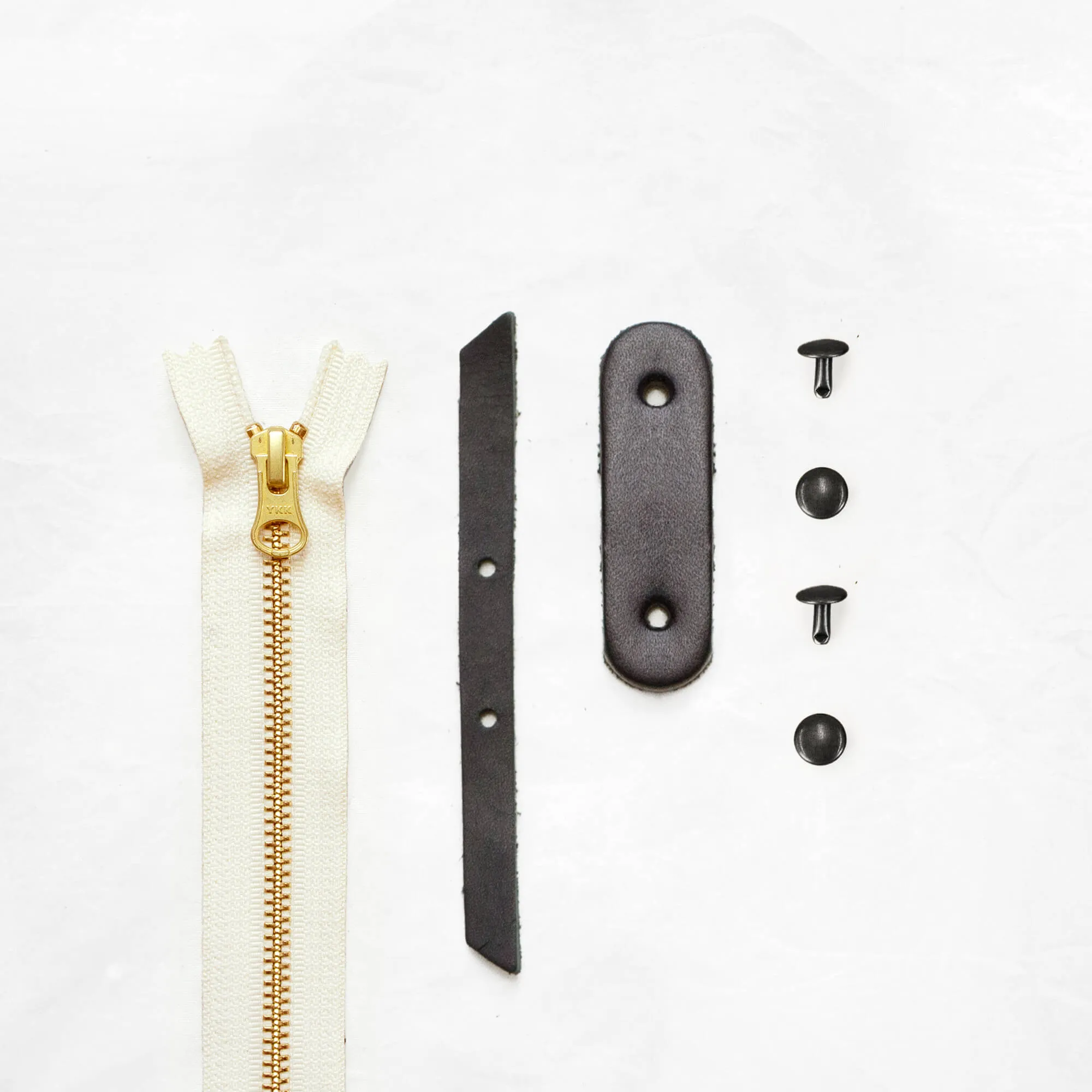 Oberlin - Black Zipper Closure Kit