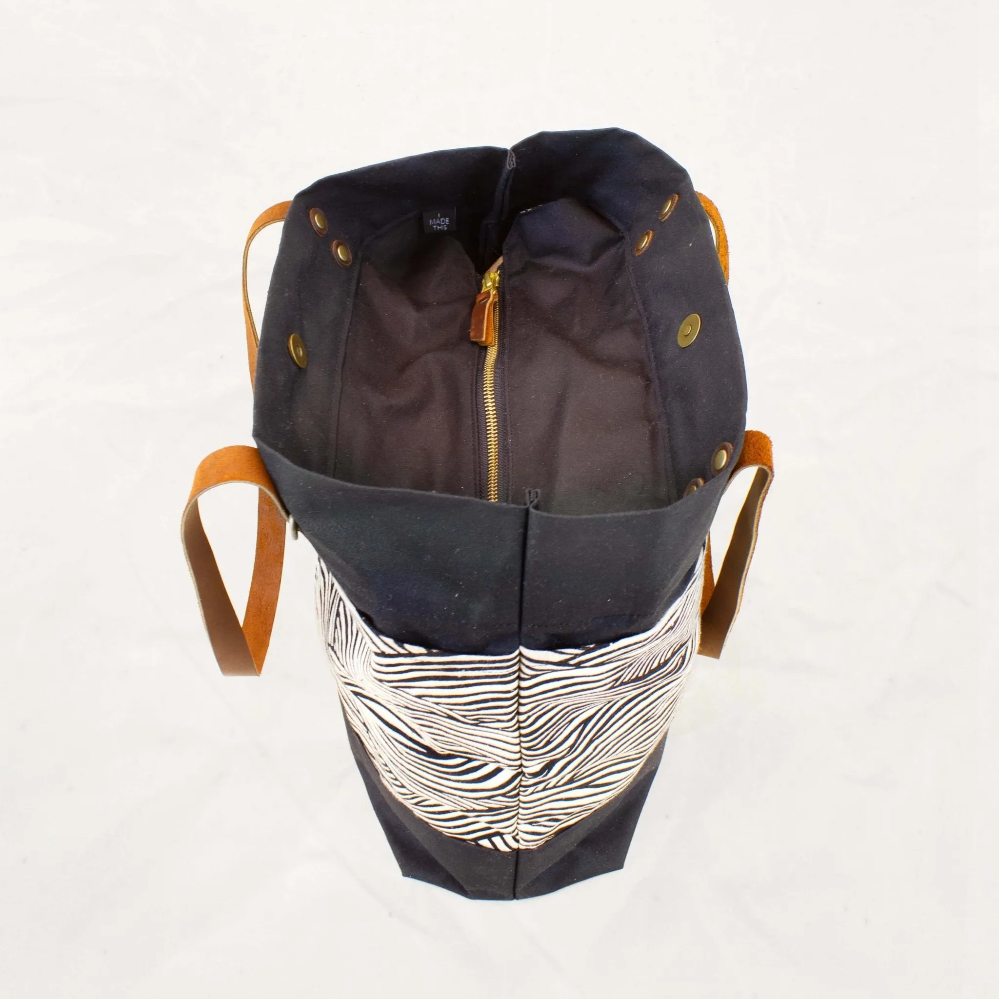Oberlin - Black Zipper Closure Kit