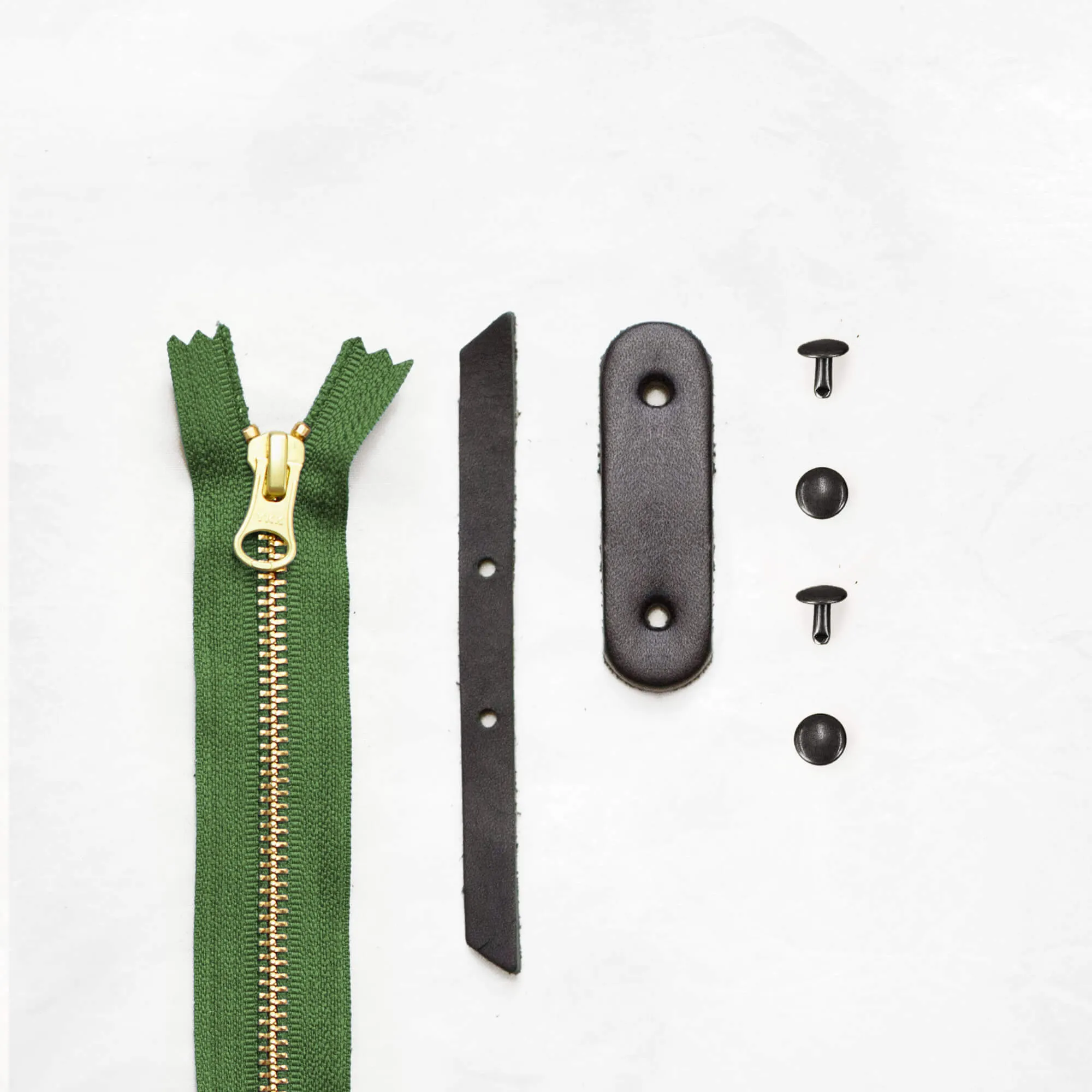 Oberlin - Black Zipper Closure Kit