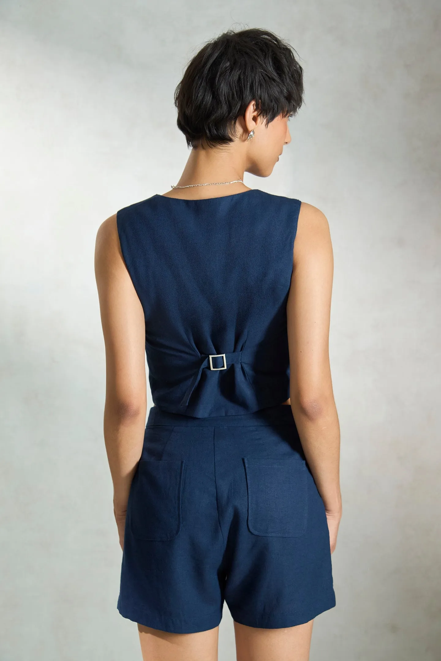 Shifa Vest|Sleek Vest Top