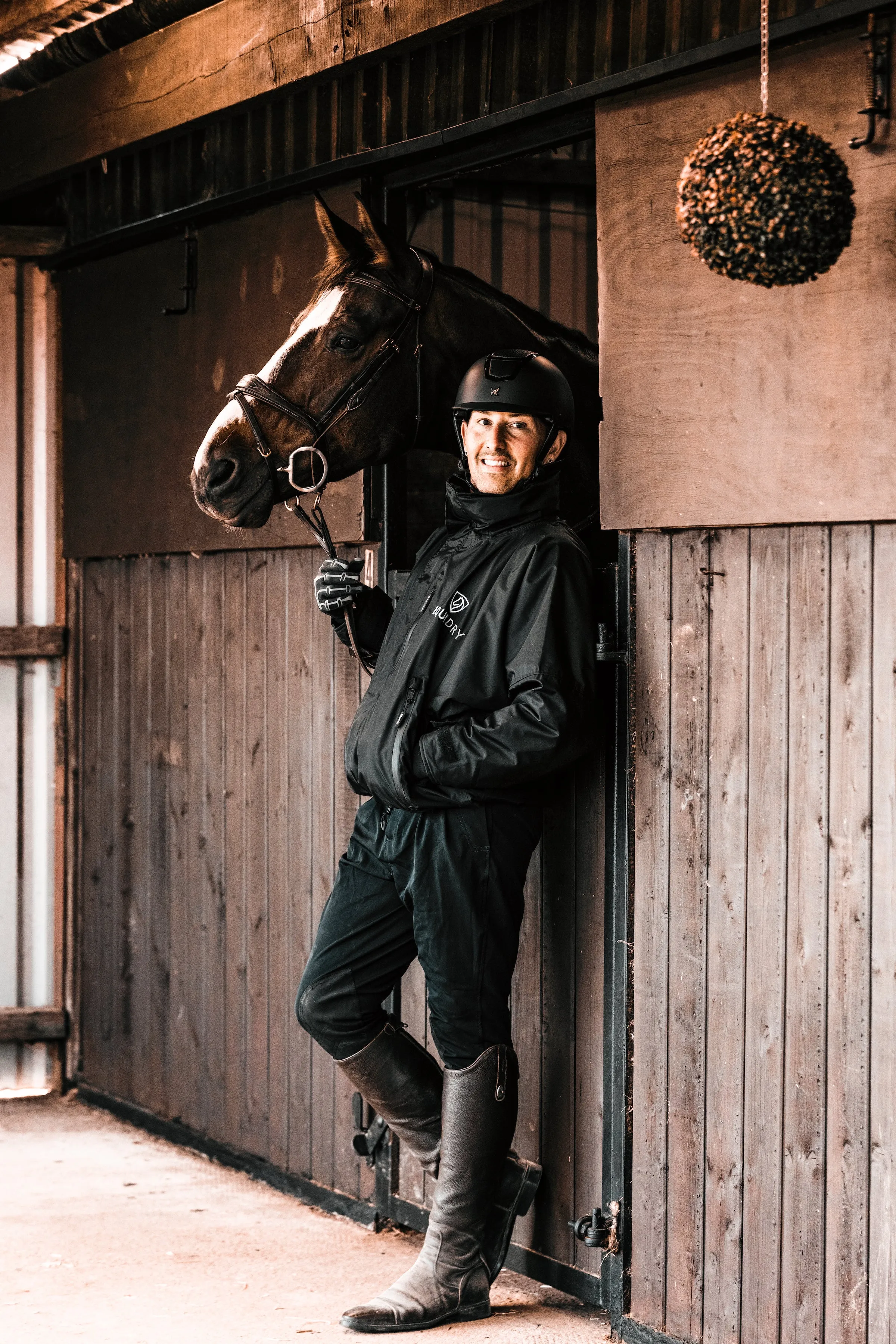 Shortie Thin Fleece Lining & Stowaway Hood