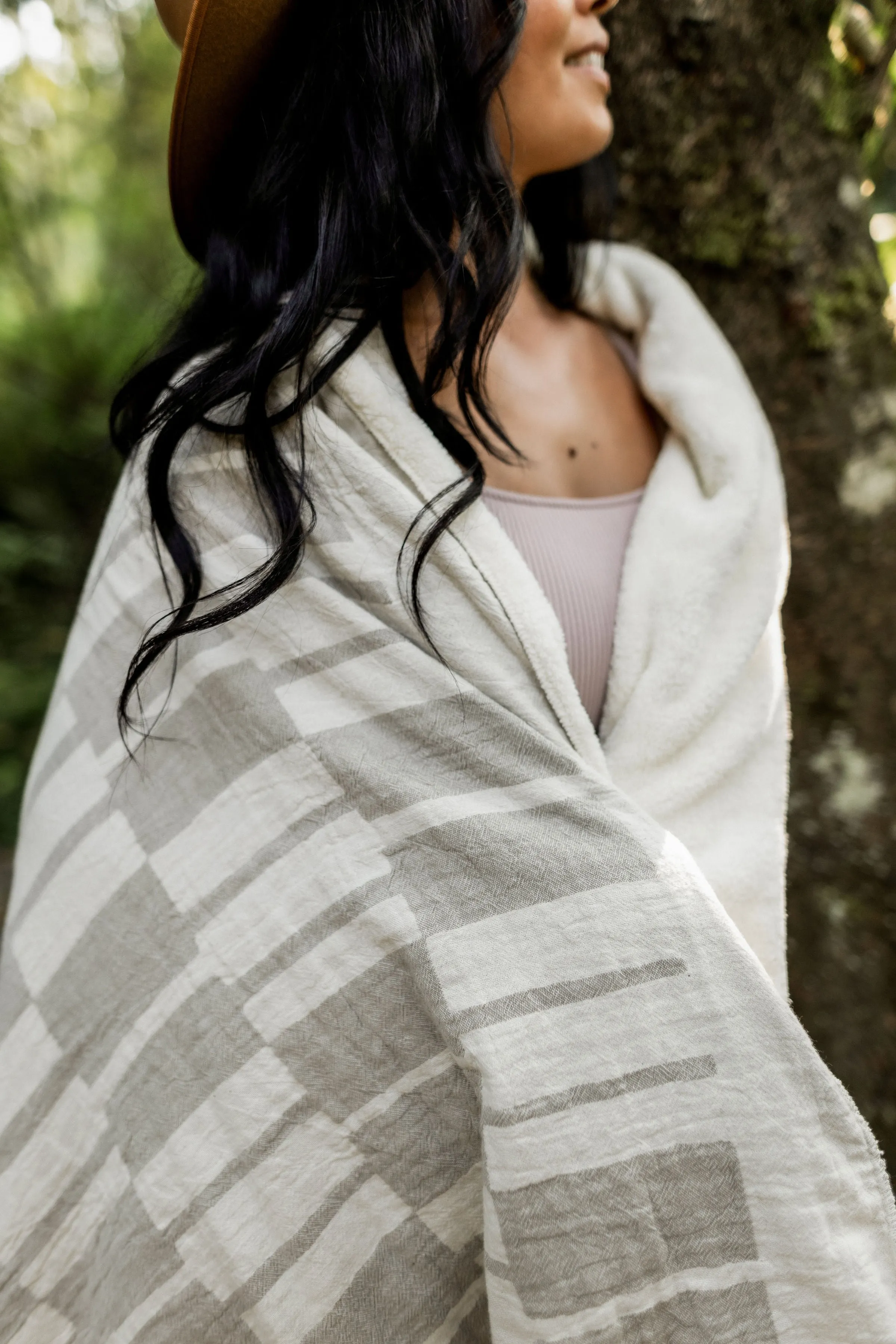 THE VANCE  | Fleece Throw