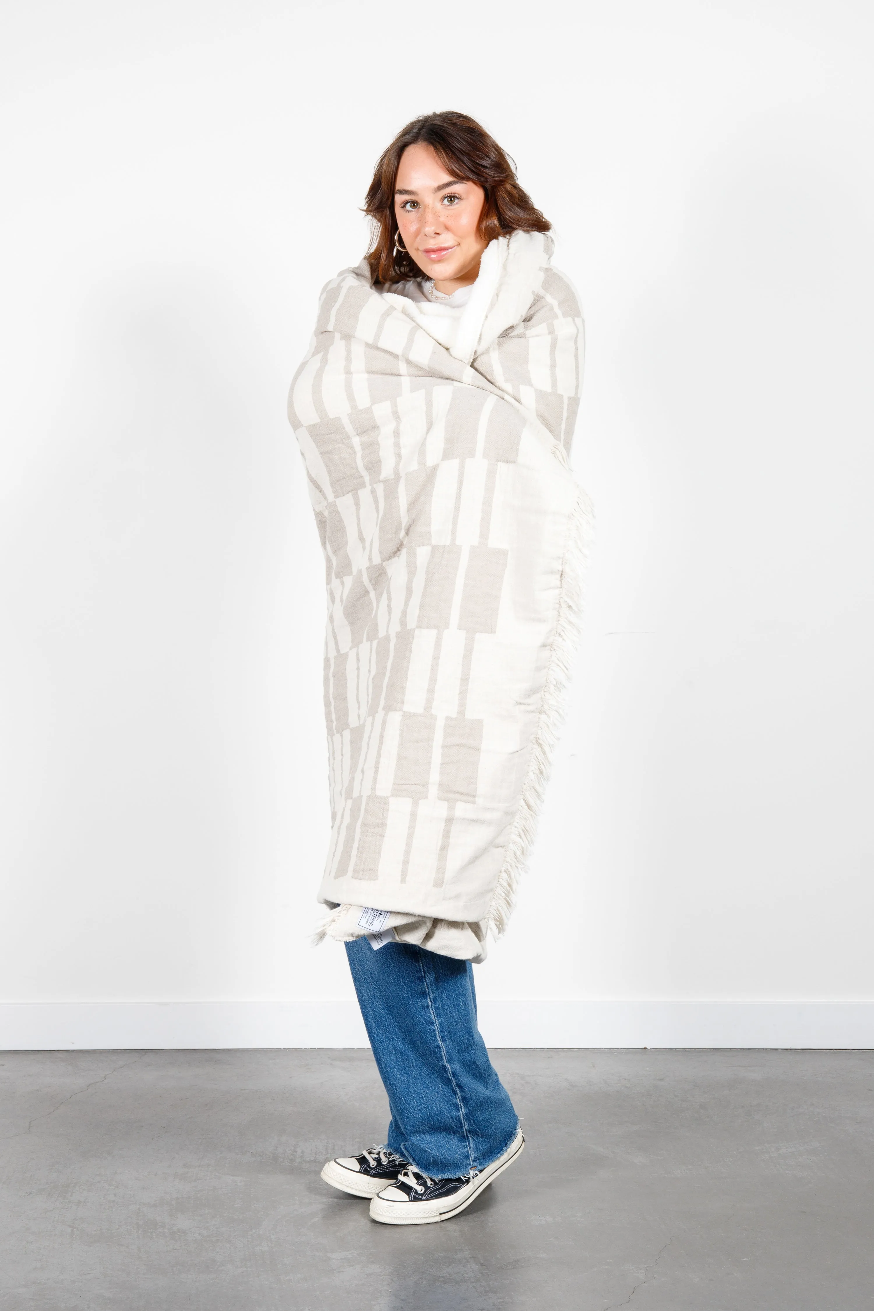 THE VANCE  | Fleece Throw