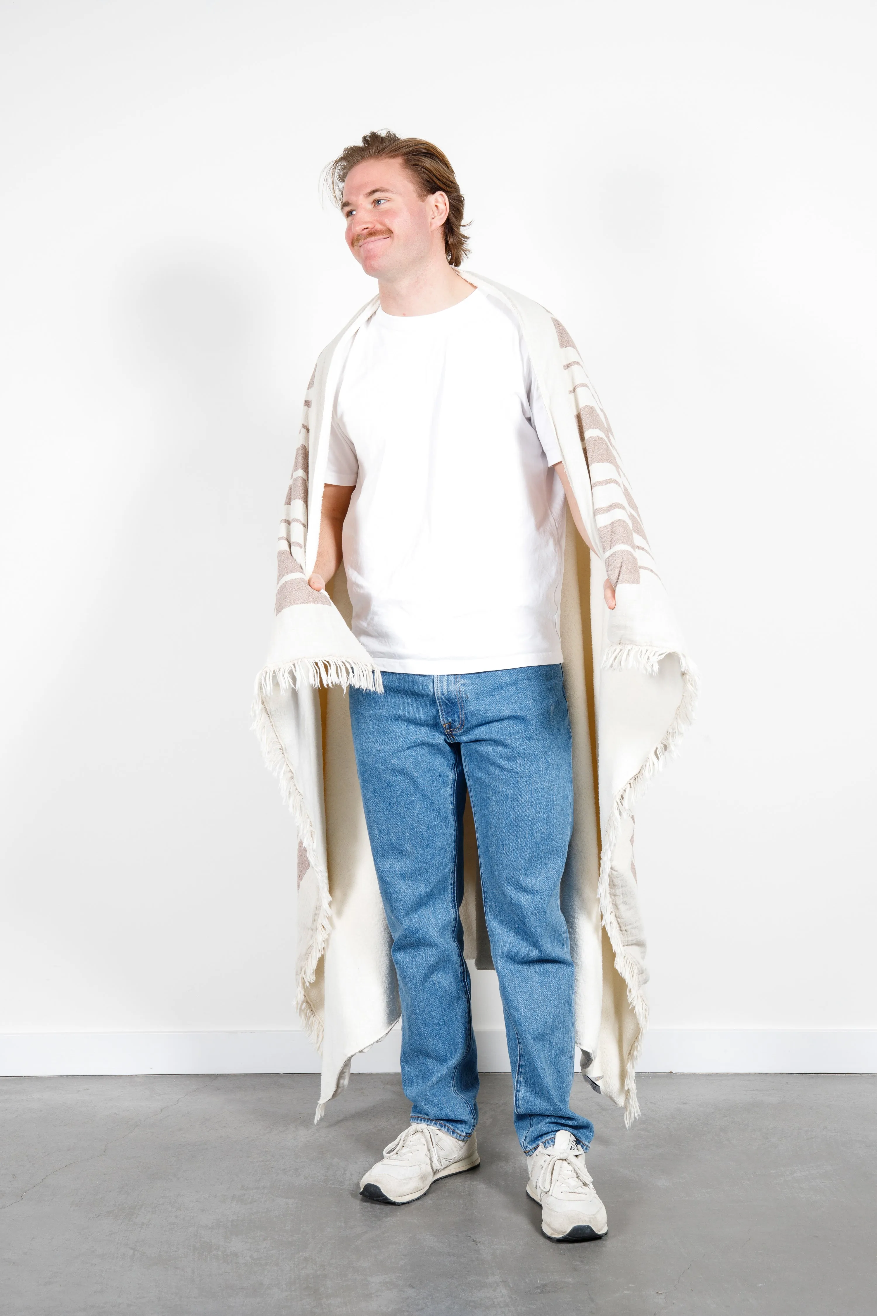 THE VANCE  | Fleece Throw