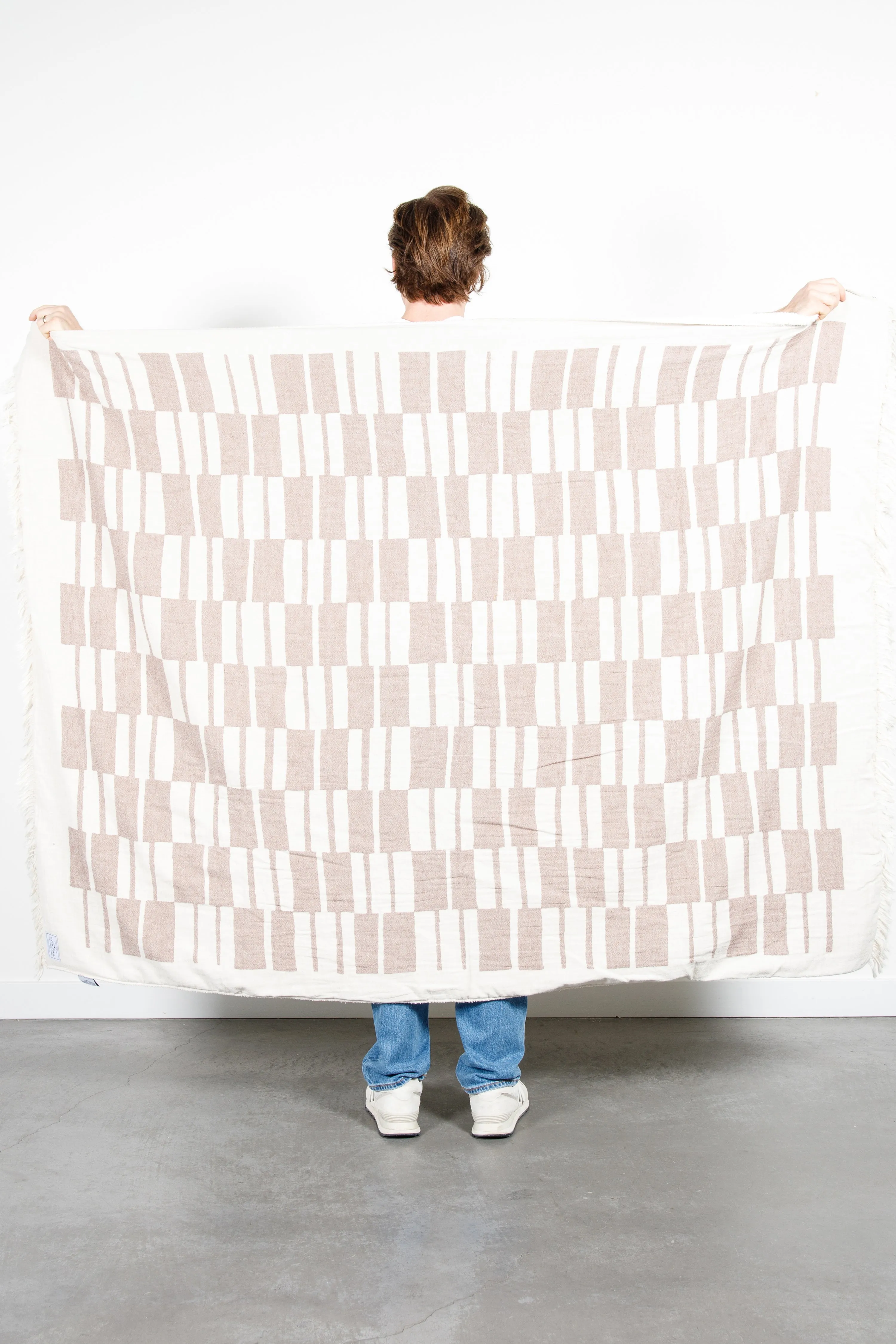 THE VANCE  | Fleece Throw