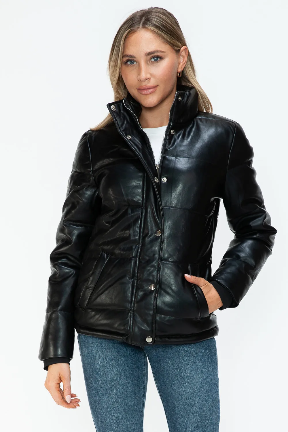 YMI Outwear Women Puffer Jacket Black Zip Snap Pocketed Turtleneck Long Sleeve